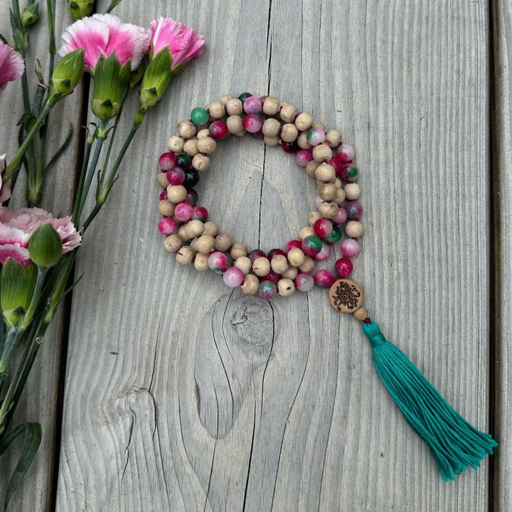 67#108 Mala Jade grün-pink mit Tulsi | 8 mm | Quaste