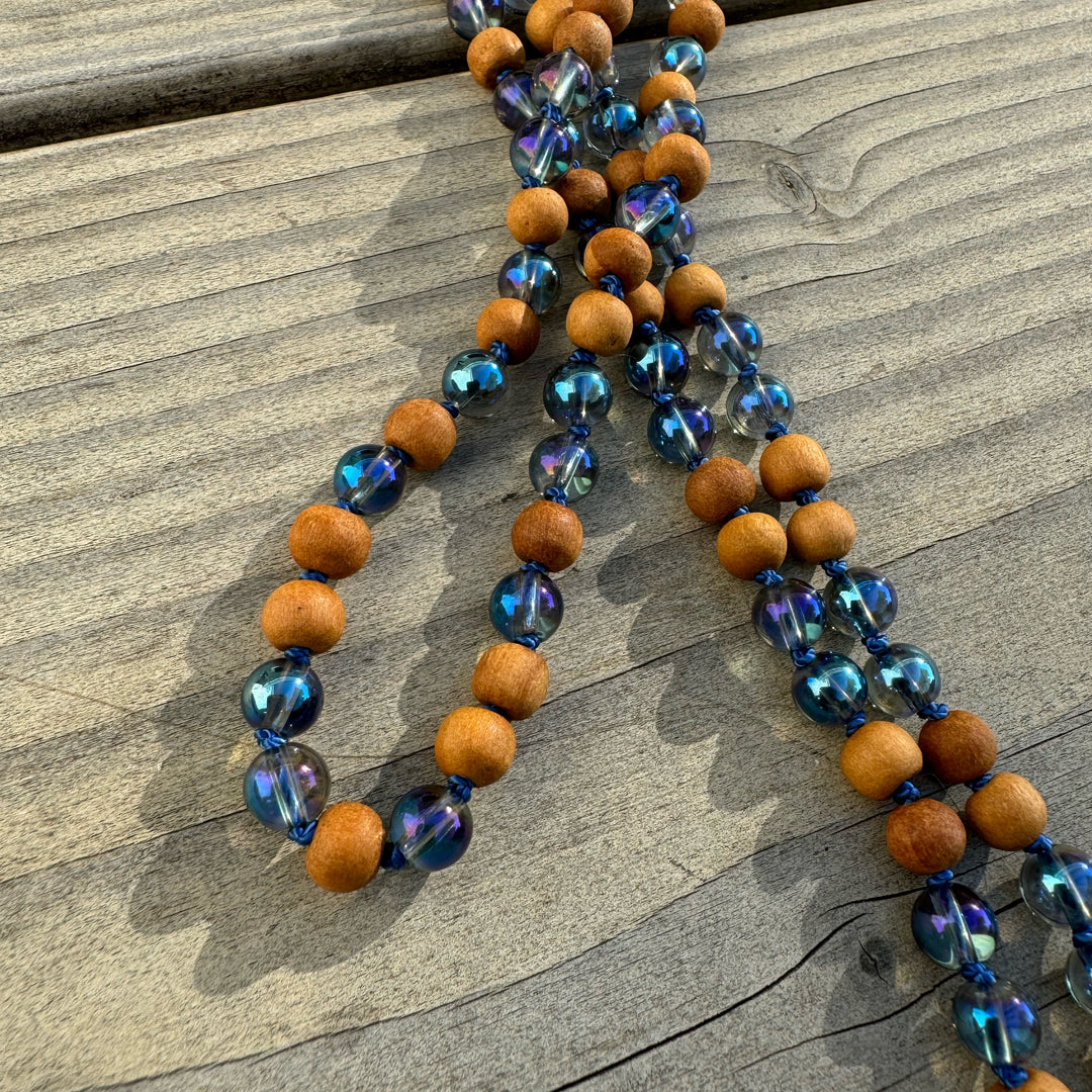 56#108 Mala Aqua Aura und Sandelholz | 6 mm